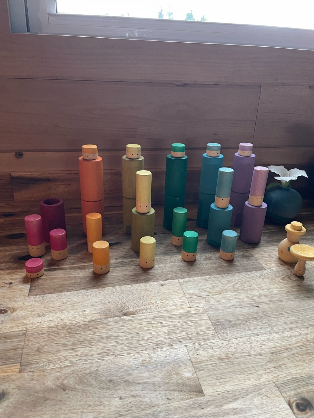 Grapat Lola - incomplete set + some bonus pieces